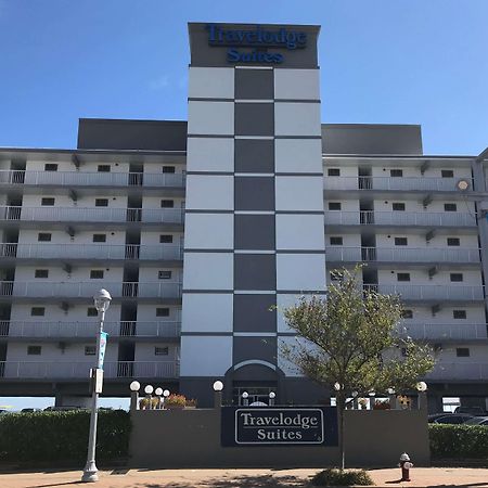 Travelodge By Wyndham Suites Virginia Beach Oceanfront Exterior photo