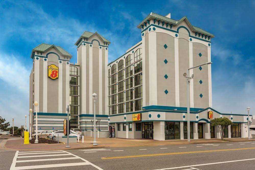 Travelodge By Wyndham Suites Virginia Beach Oceanfront Exterior photo